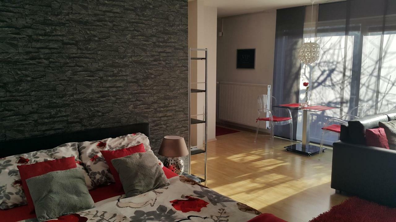 Apartment Rosy Любляна Экстерьер фото