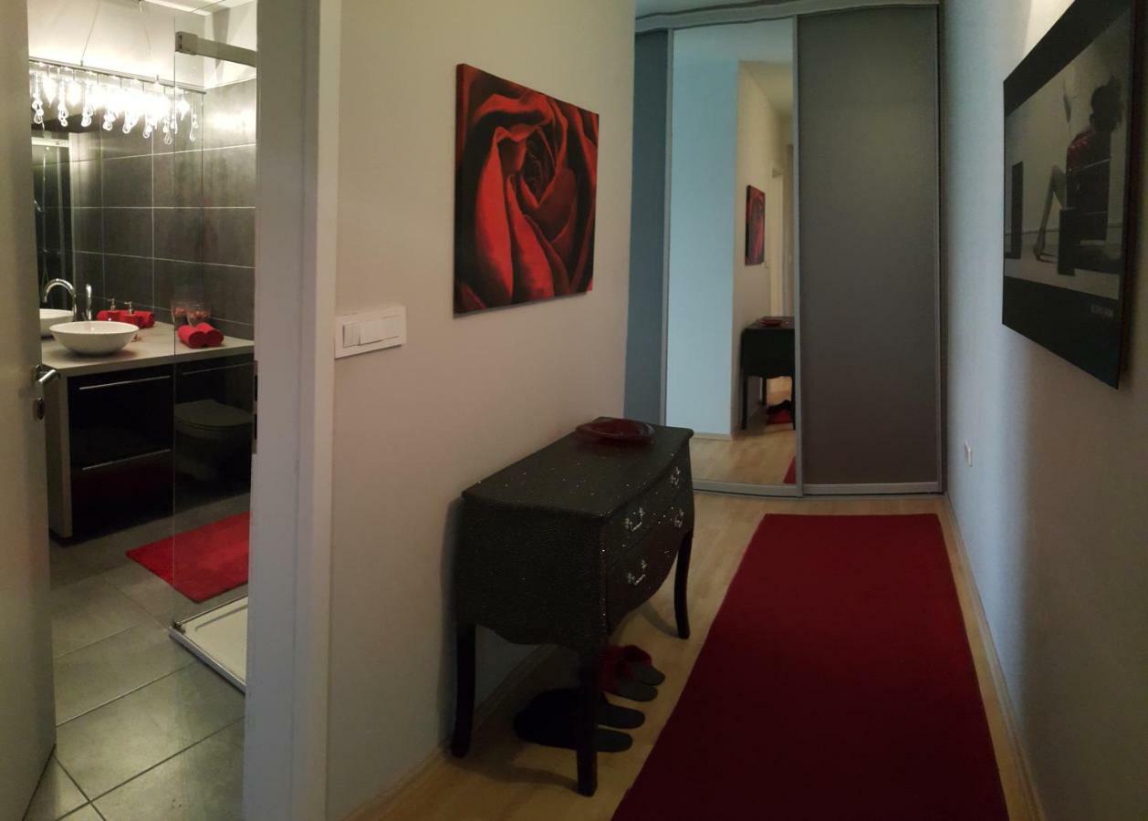 Apartment Rosy Любляна Экстерьер фото