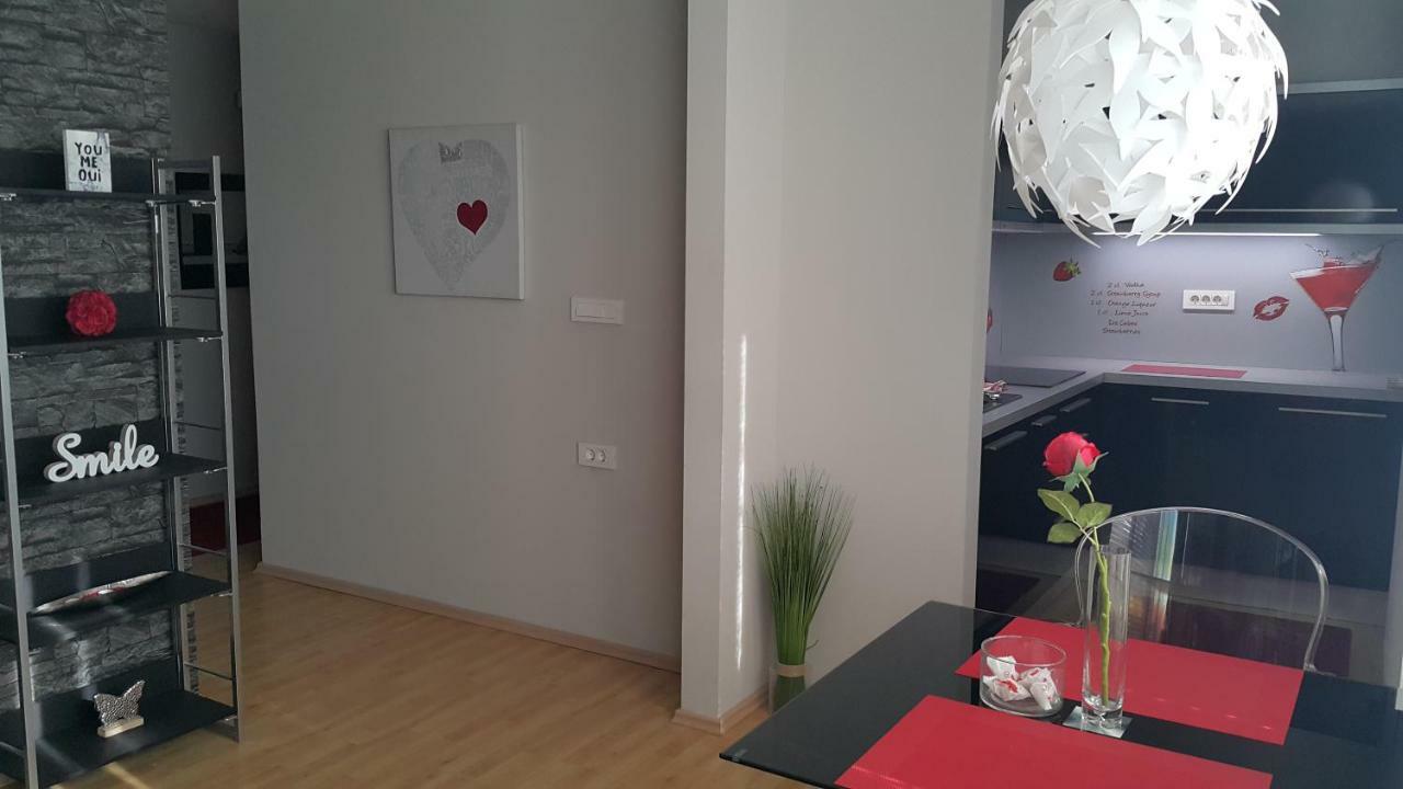 Apartment Rosy Любляна Экстерьер фото